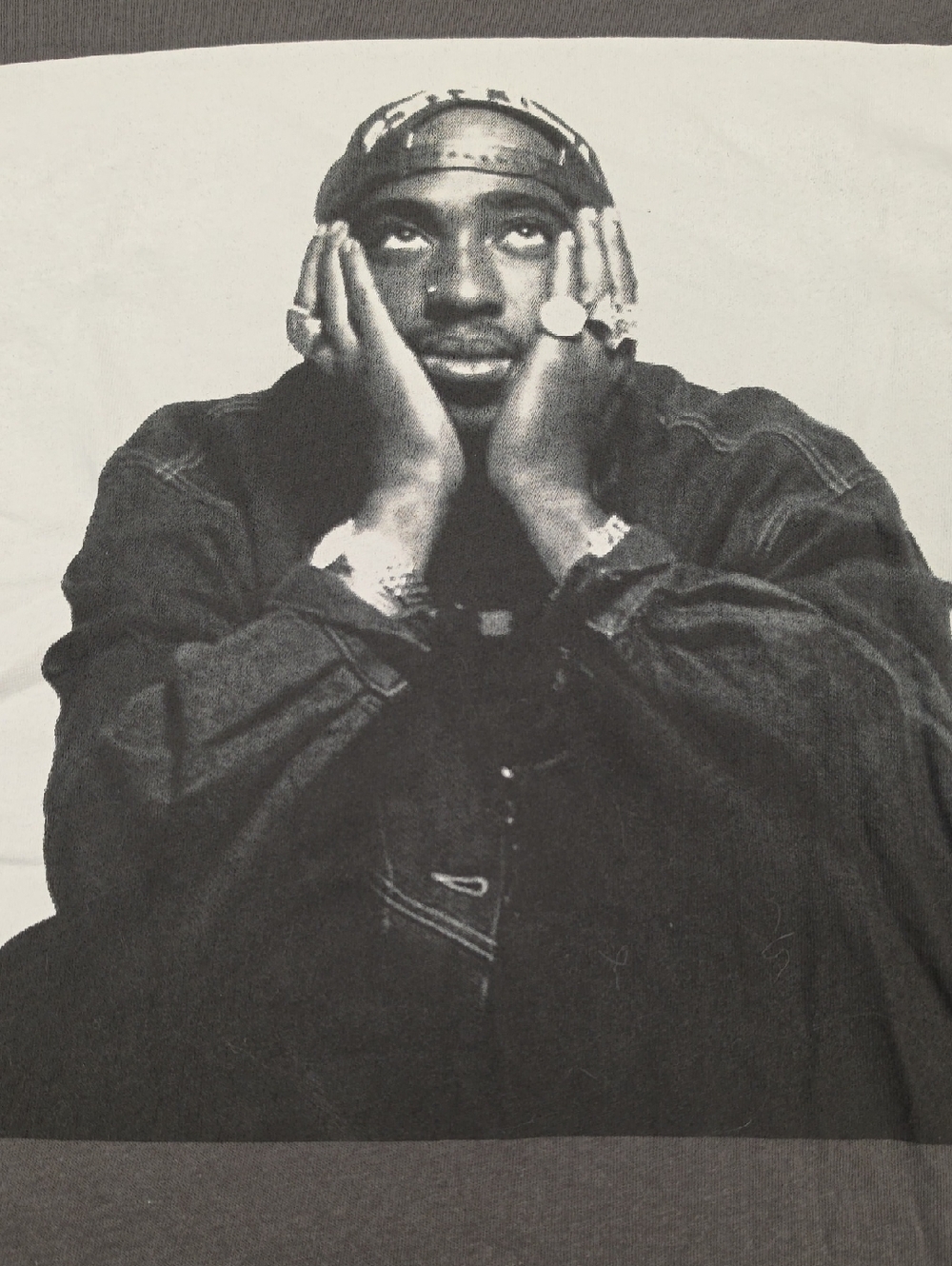 Tupac Small Grey and White Graphic Tee with Portrait Print Tee